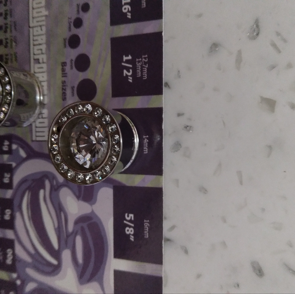 Pair 14mm cz super bling plugs earrings jewelry ***missing Some Stones*** - Picture 3 of 3